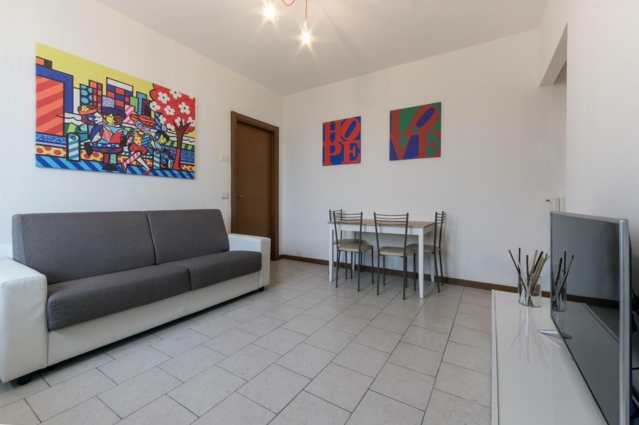 Casa da Suite Zeta Milão Exterior foto